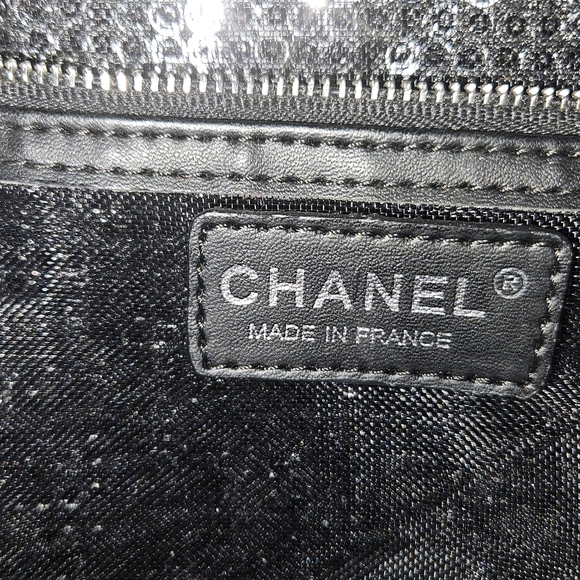 Chanel Sequined Mesh Tote - Picture 6 of 8